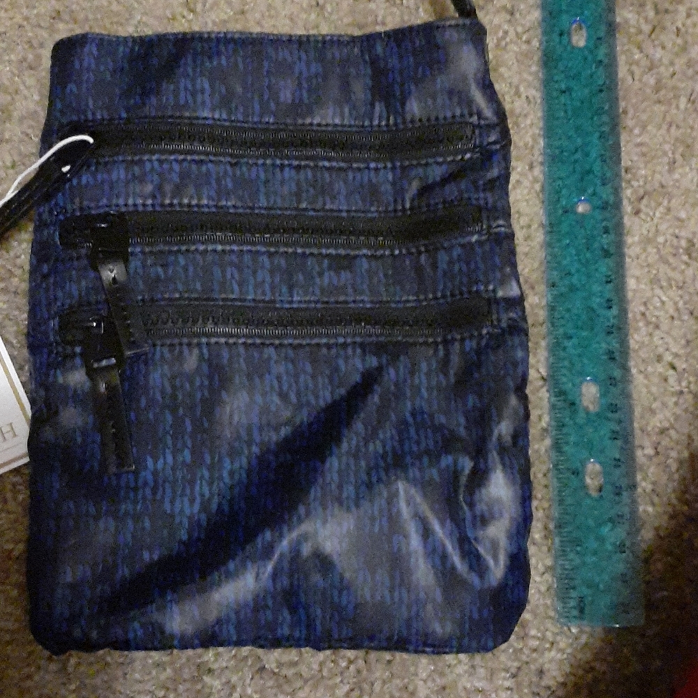 Black/Blue crossover body zip purse